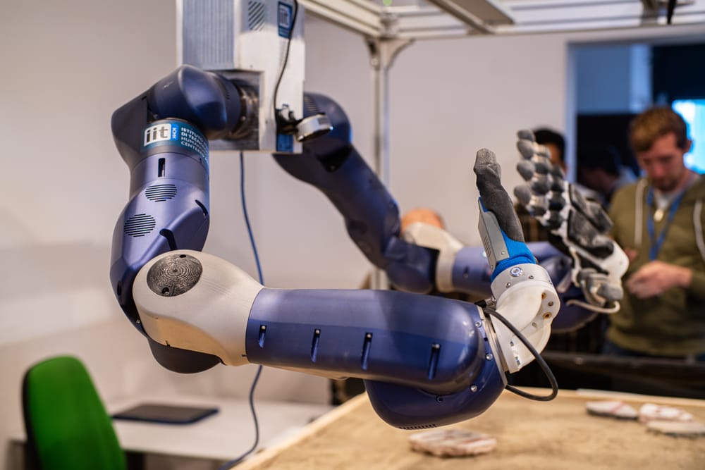 C'è un robot che fa "rinascere" gli affreschi di Pompei post image