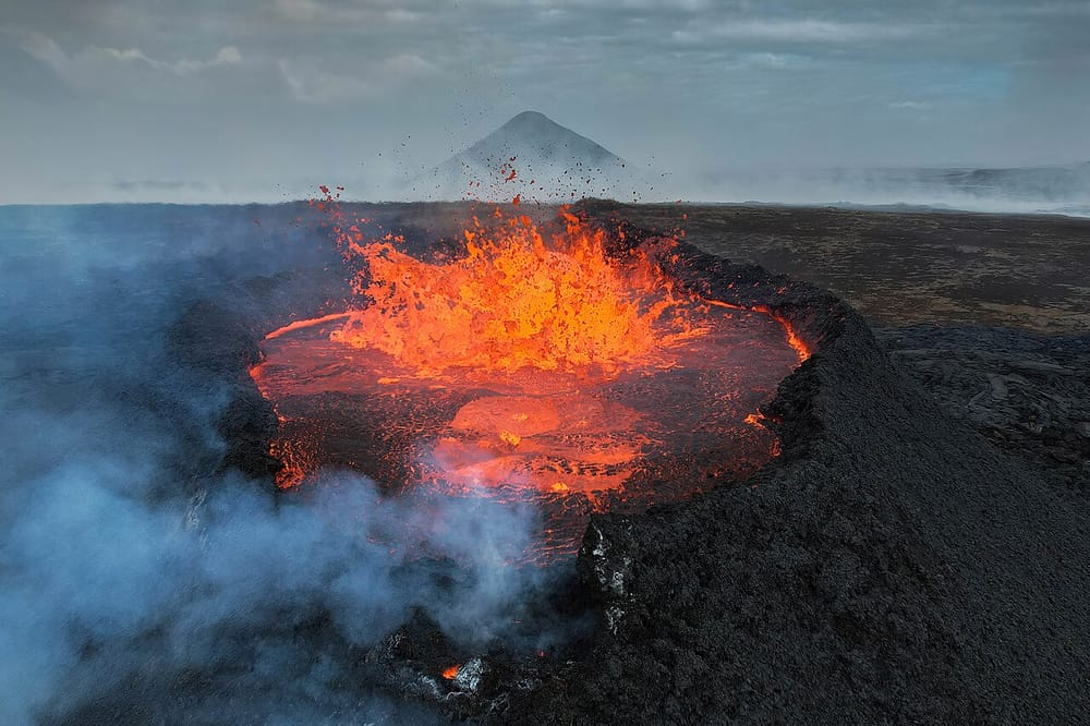 Quando il vulcano incontrò la peste: ecco come è nata la pandemia più letale d’Europa post image